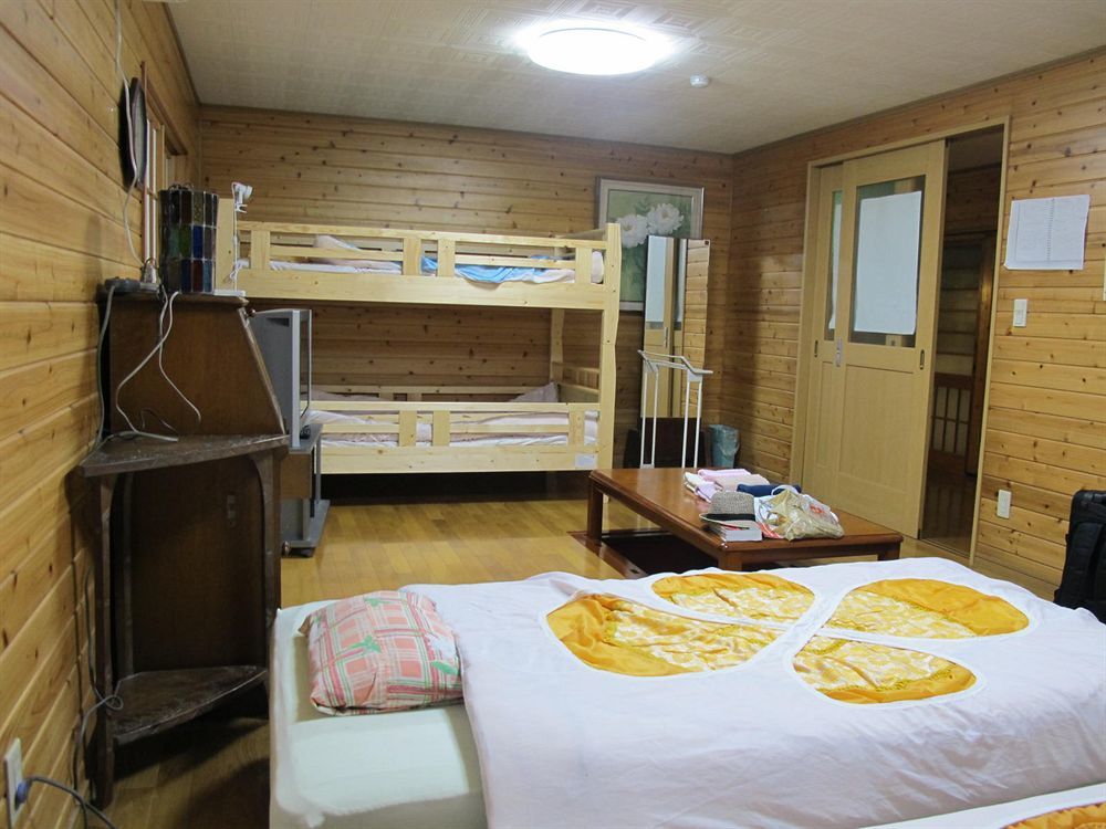 Narusawa Lodge Nikko Bagian luar foto